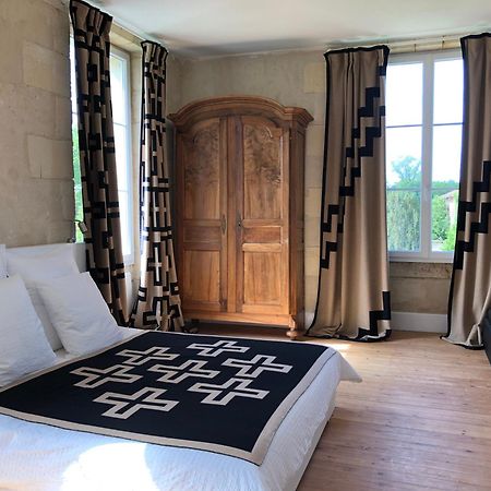 Chateau Bernon Maison D Hotes - Piscine Et Spa Queyrac Экстерьер фото