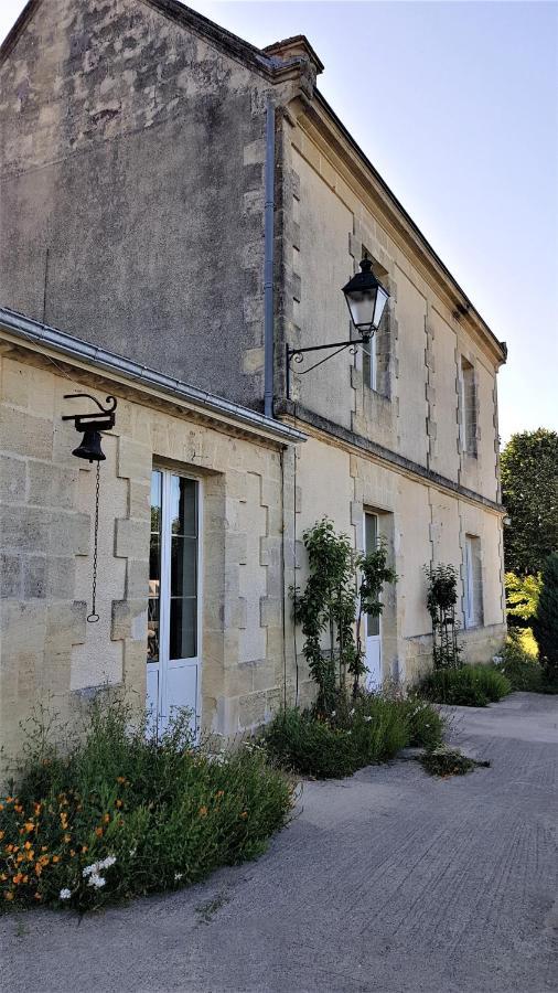 Chateau Bernon Maison D Hotes - Piscine Et Spa Queyrac Экстерьер фото